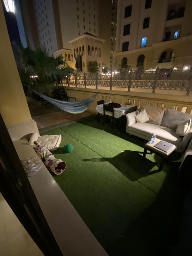 Alexandrina Vandrerhjem Dubai Eksteriør bilde